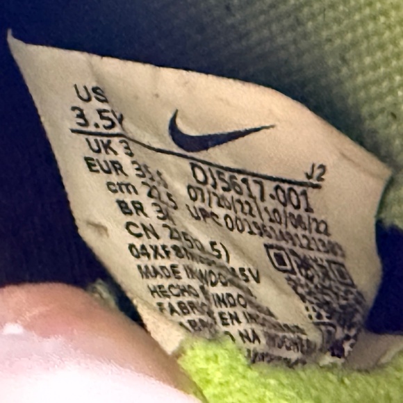 Nike Mercurial Zoom Vapor Kids Cleats Size 3.5Y - Picture 7 of 7